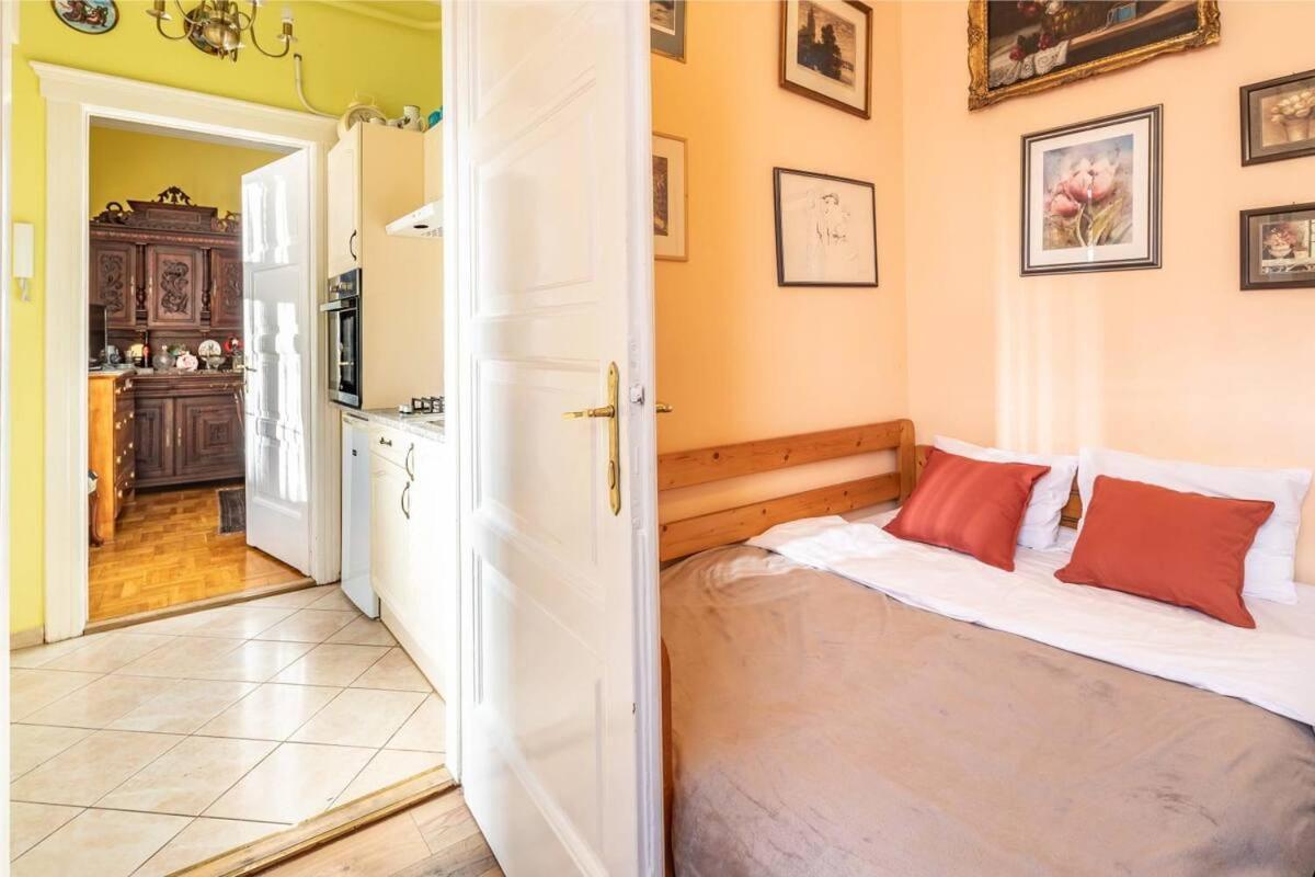 Vamhaz Boulevard Apartments Budapest Kültér fotó