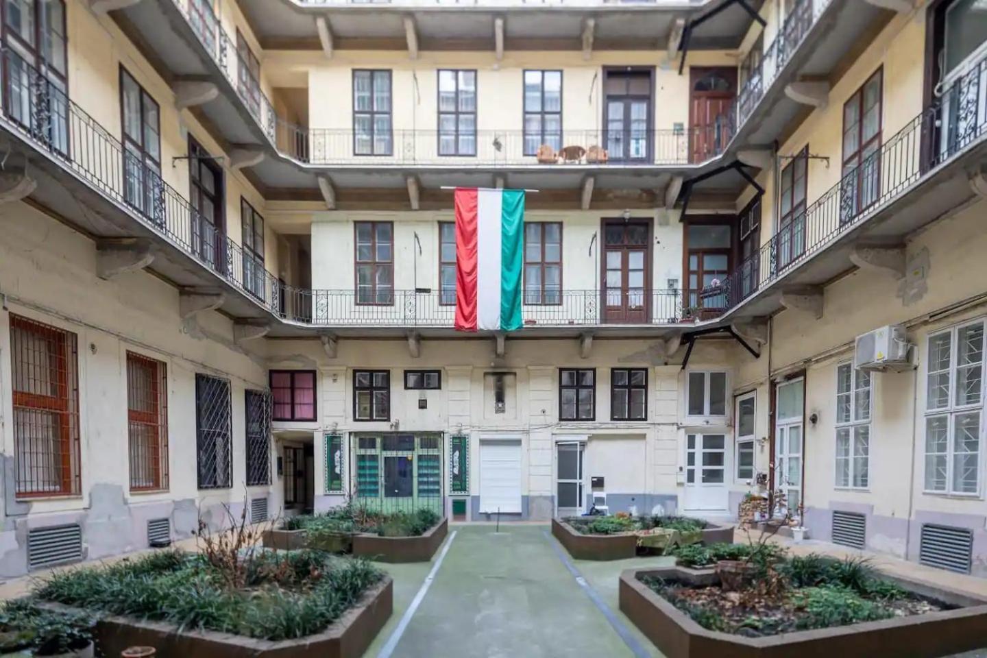 Vamhaz Boulevard Apartments Budapest Kültér fotó