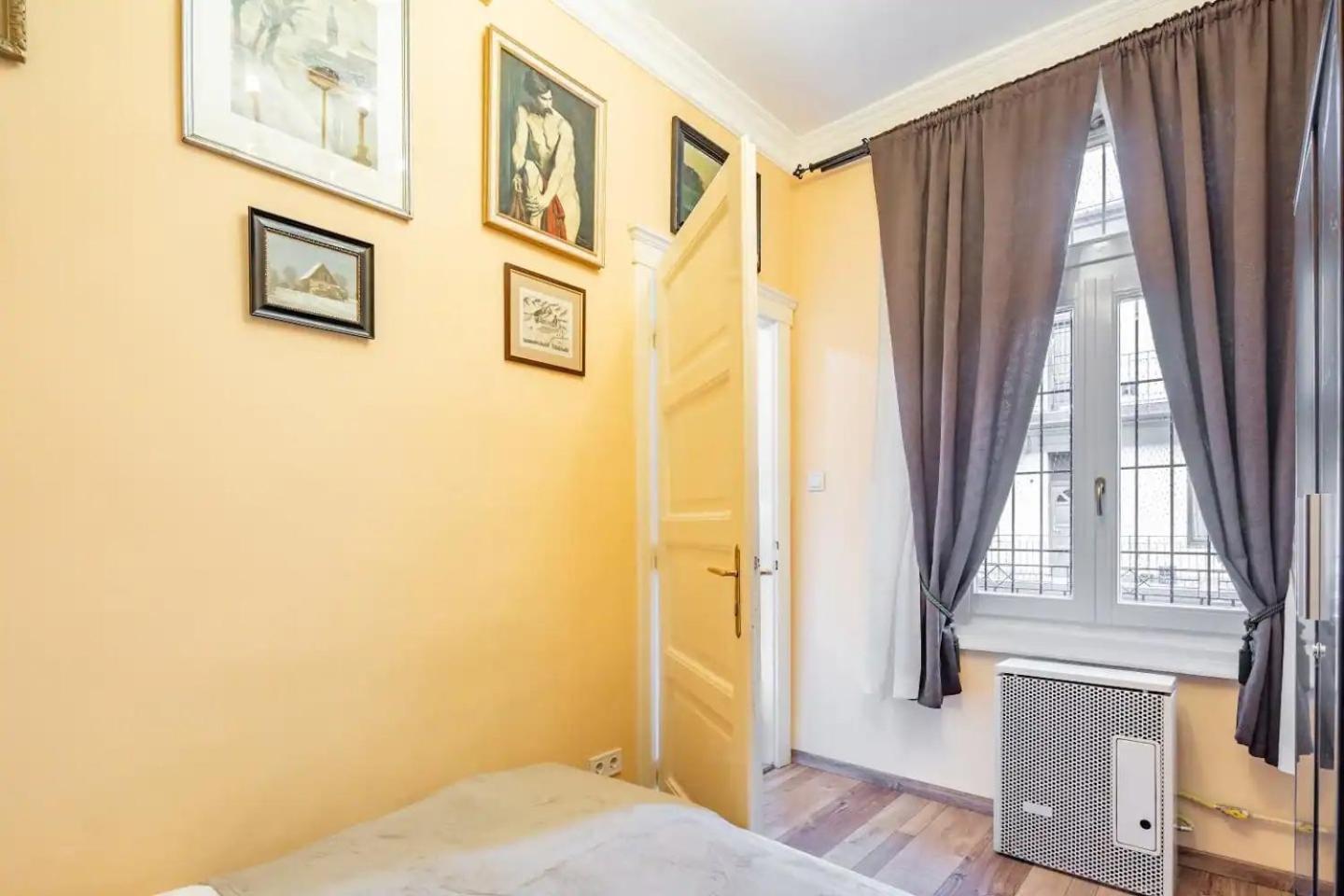 Vamhaz Boulevard Apartments Budapest Kültér fotó