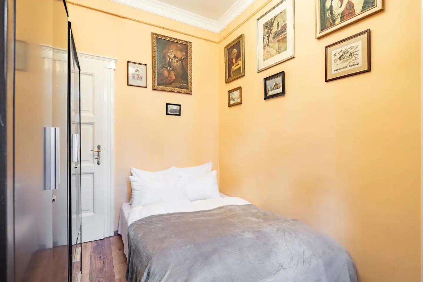 Vamhaz Boulevard Apartments Budapest Kültér fotó