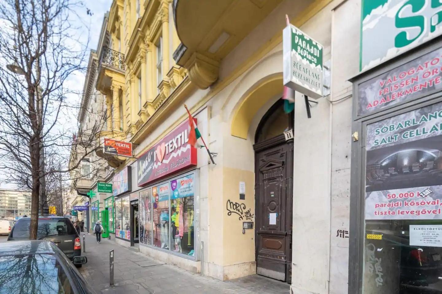 Vamhaz Boulevard Apartments Budapest Kültér fotó